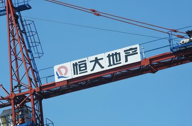 国家出手3位首富被抓！有人贪万亿，原因曝光，早该迎来这一天