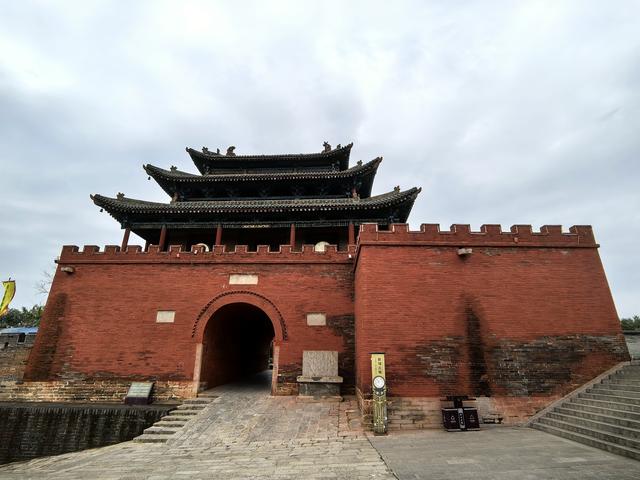 2025年稻城亚丁自驾之旅（8）绛州三楼