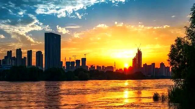 我是芜湖人，去了趟甘肃兰州，实话实说：兰州比网上评价的还要好
