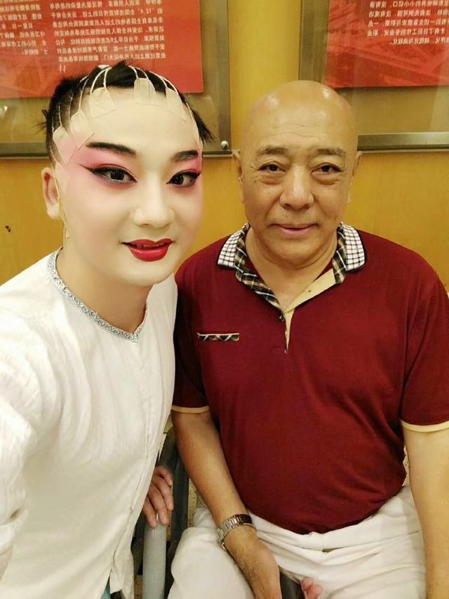 《西游记》“沙僧”刘大刚去世，追悼会已办	，女儿身份曝光不简单