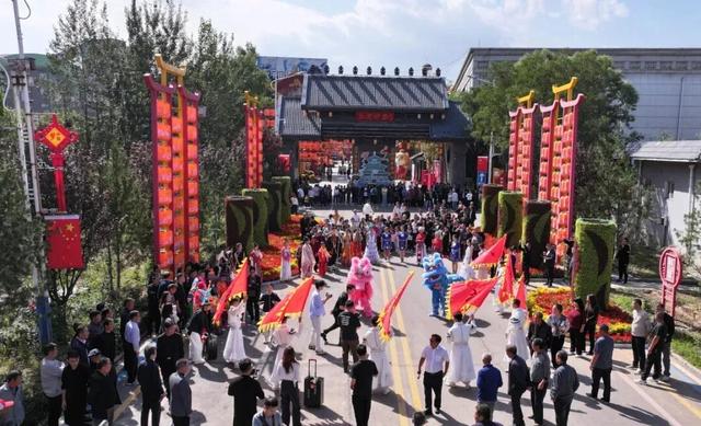 这个国庆，振兴小镇“好热”！