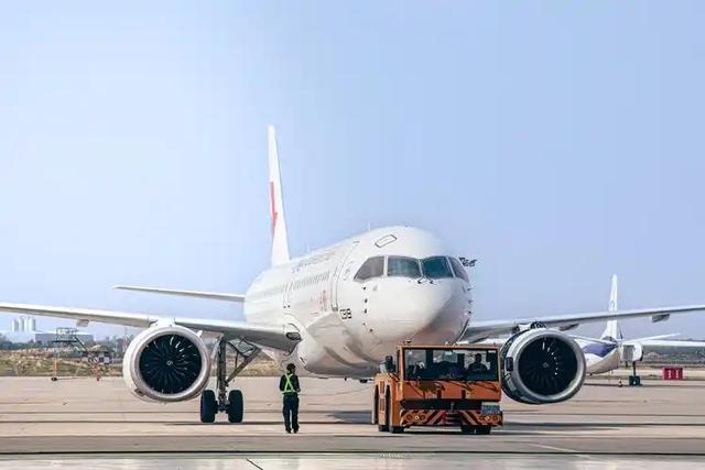 1年交付10台，1300架订单要生产130年？外媒：C919不是波音对手