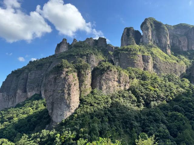 徒步三山五岳：浙江雁荡山！