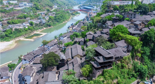 宜宾泸州两地首次携手在成都举行文旅推介
