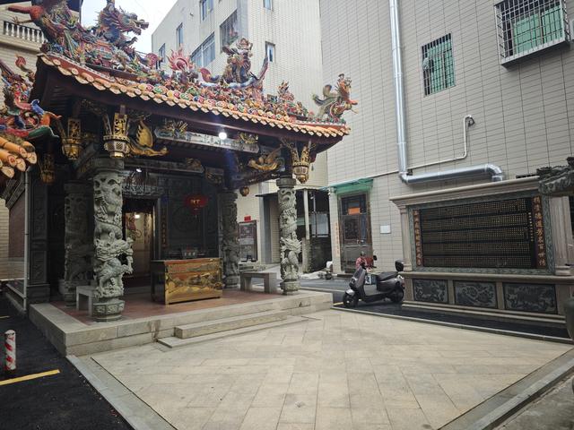 同安潘涂碧莲宫