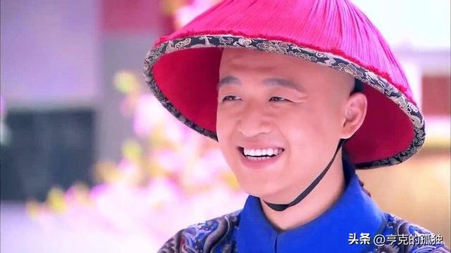 同时谈7个女友，坏事干尽，却红极一时，是谁帮了他？