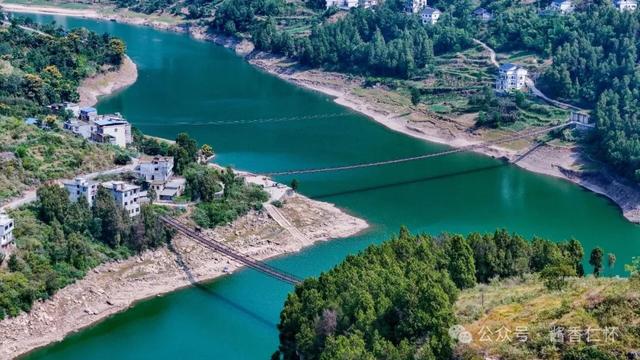 【寻仁迹】桐梓河峡谷:岔水四桥跨三县