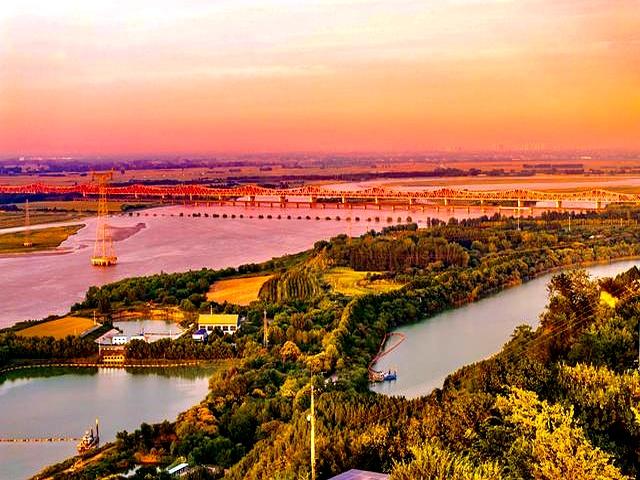 我是北京人，去了趟河南郑州，实在忍不住想说：对郑州的6点印象