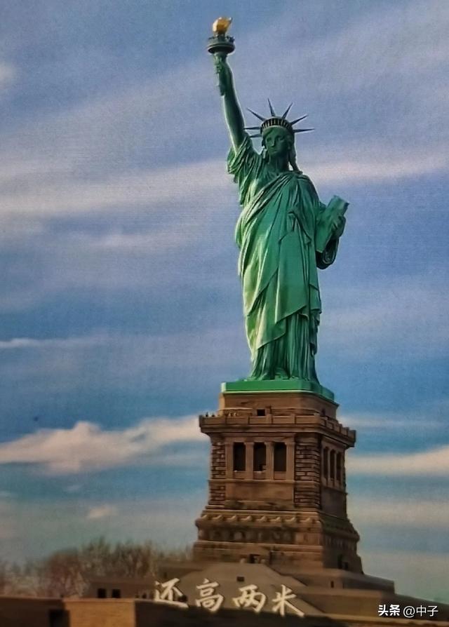 耗资10亿用48kg黄金！庐山这免费景区，949级台阶藏人生真谛