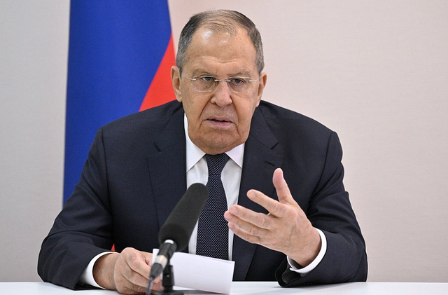 刺杀普京？乌克兰闯下弥天大祸！特朗普惊出冷汗：还好当时没松口