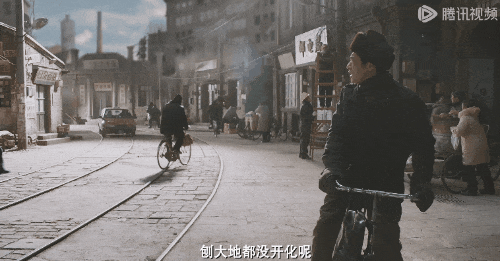 热剧锐评：看顾漫玛丽苏、郭京飞“魔幻东北”，还是央视命题作文