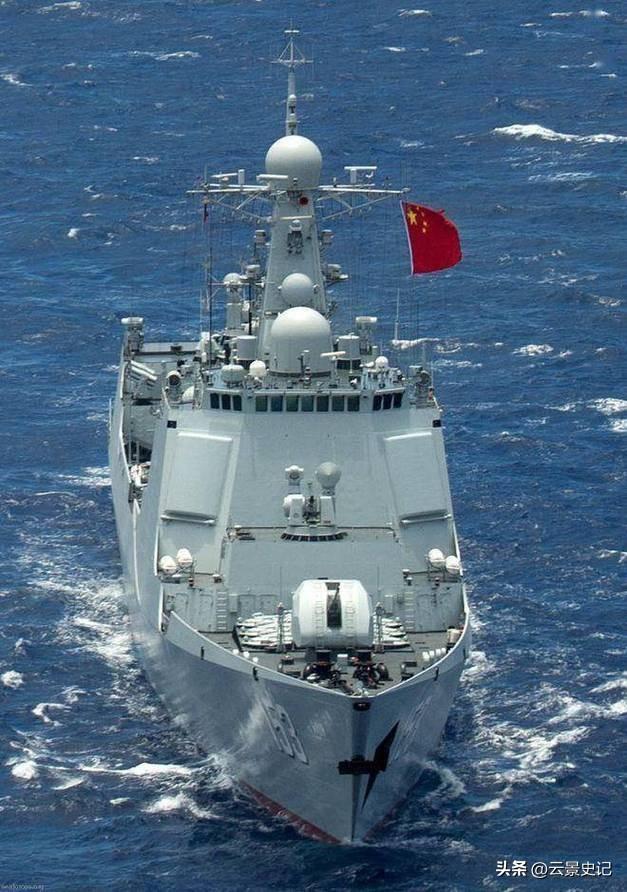 委内瑞拉致电中方后，油轮得到大批军舰护航，特朗普还是算漏一环