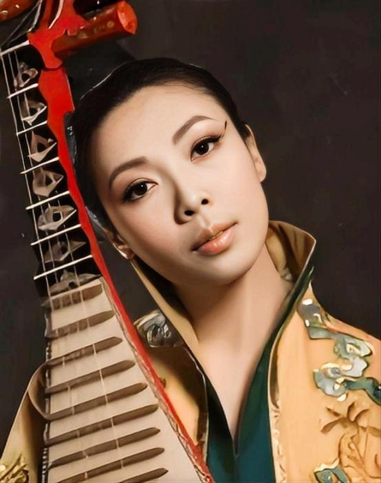 22年前，“女子十二乐坊”爆火，放弃中国去日本发展，如今咋样了
