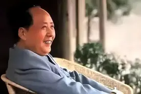 重温毛泽东经典诗词：读伟人诗词，看一代天骄！图片