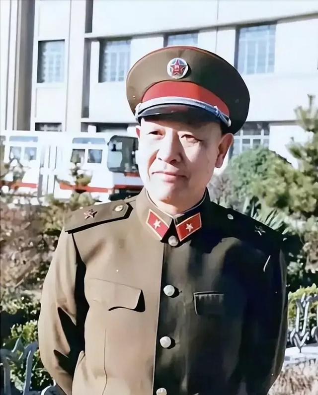 至今健在的开国将帅只剩一位，已经102岁高龄，身体依旧健朗