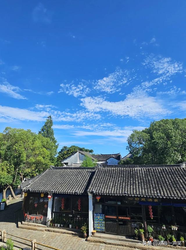 水之韵，水之乡，周庄古镇，犹如一副古色古香的山水墨画
