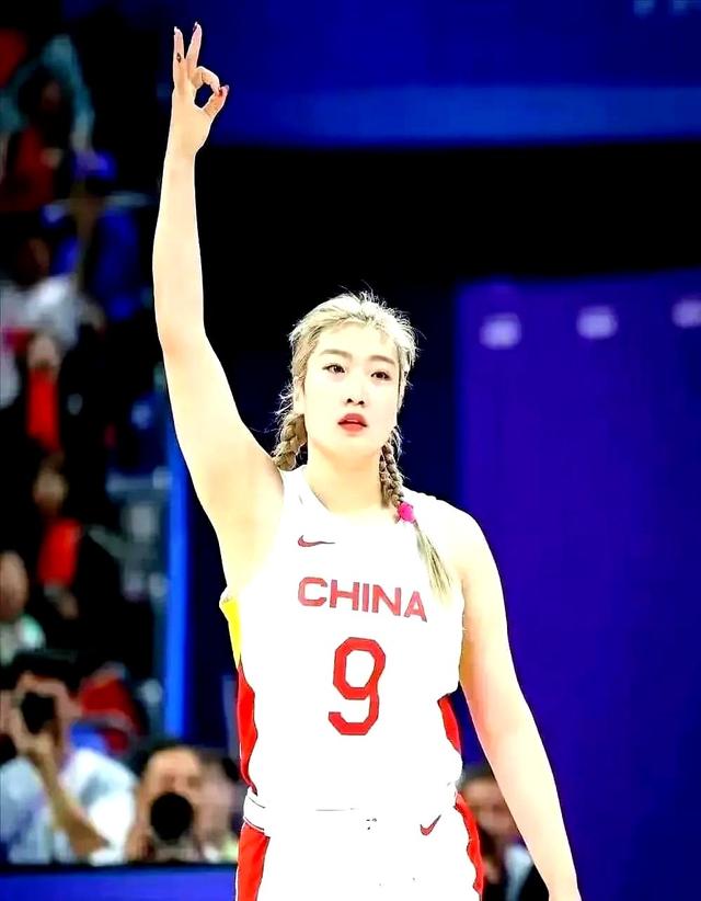 女篮变天！4大狠角色空降国家队？张子宇迎来最强帮手！