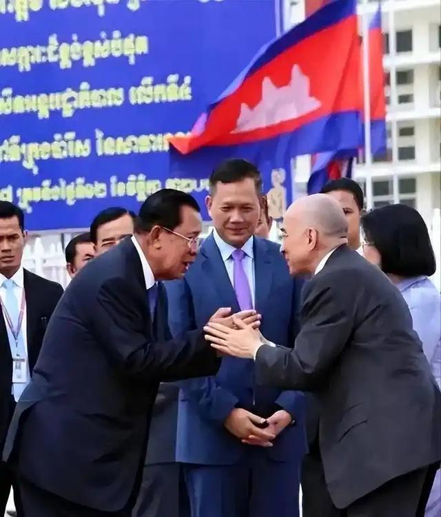 特朗普不许中国参加会议，不到24小时，中马两军决定一致对外