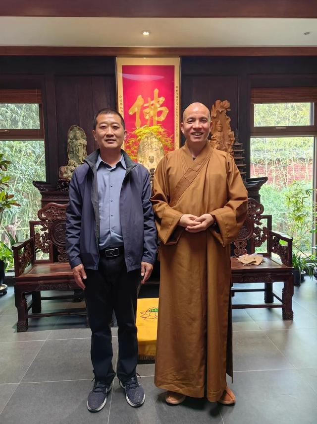 和尚们每天吃素还会发福？看了他们的伙食，瞬间明白为啥长胖了