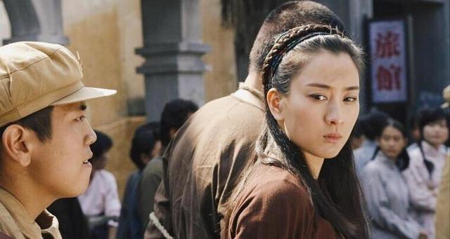 女匪首吕芪：一个鬼子睡一宿，五颗人头定终身，铁血抗日震太行