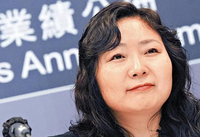 手握11万亩地皮，银行存七百多亿，她才是我国隐形“地产女首富”