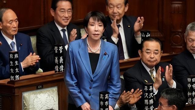高市捅马蜂窝，中方算总账，2道通牒发往东京，日本高层紧急切割
