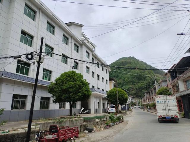 秦楚边隘——旬（阳）竹（山）铜钱关