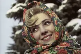 为什么无神论的苏联，解体2月后就全盘宗教化？图片