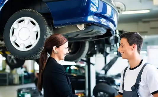 烂尾楼未平又遇烂尾车，新能源“淘汰潮”，谁能撑到2030年之路？