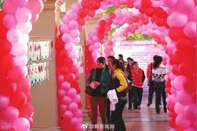 邯郸一女子要求退还婚姻介绍服务费，红娘态度强硬！律师：“一旦缴费、概不退款”属于霸王条款图片