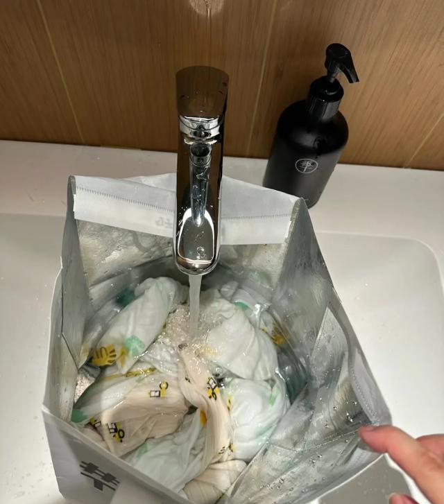 还好提前做了攻略，出门旅游这“8带8不带”来的太是时候了