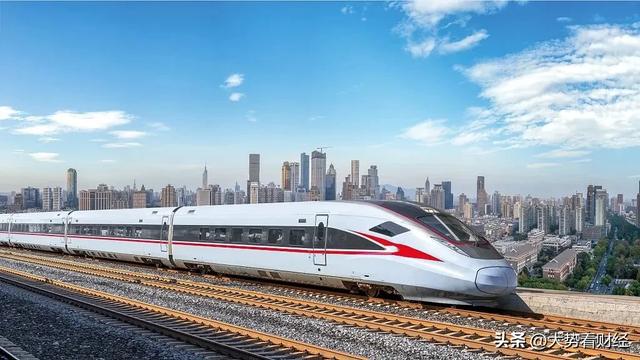 年底高铁密集开通，中国高铁里程突破5万公里