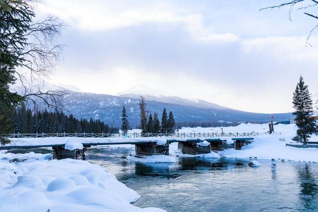 颜值不输北海道，中国也有自己的雪原牧场！冬天治愈赏雪第一名