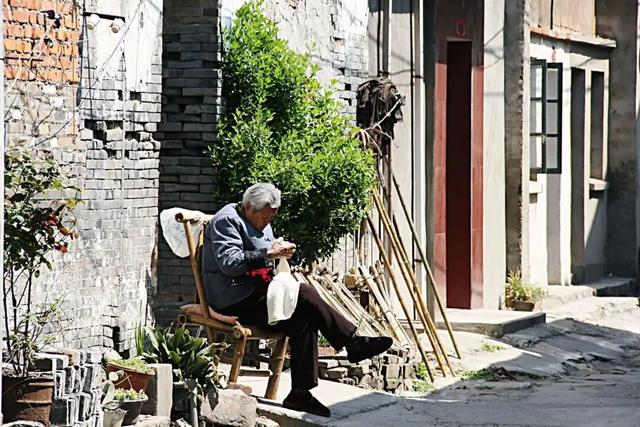 宝堰：古巷藏风华