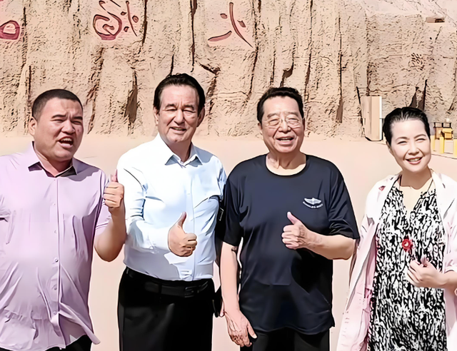 差27岁的爱情可信吗？李双江两个儿子的差距说明一切，天壤之别！