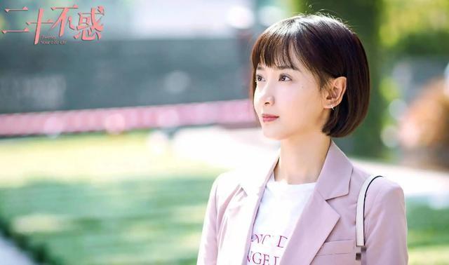 卜冠今一个人住北京小平房，院子里有菜地，31岁未婚开17万的车子