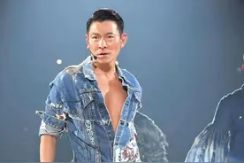 刘德华的不老传奇：别羡慕，他对自己太狠，难怪60岁看起来像40岁图片