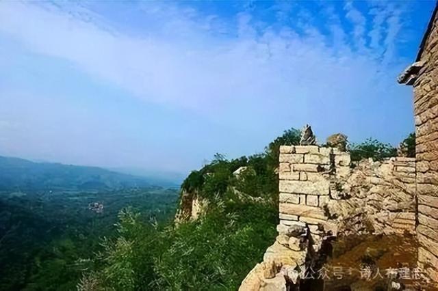 寻访悬崖上的古村——莱芜逯家岭村