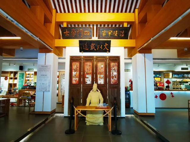 “若得一日闲 山中品千年” 游泉州清源山