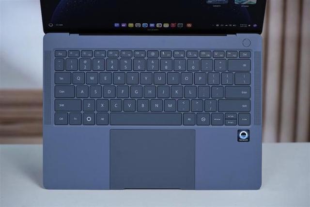 华为PC史上最重要的产品！首款鸿蒙电脑华为MateBook Pro评测