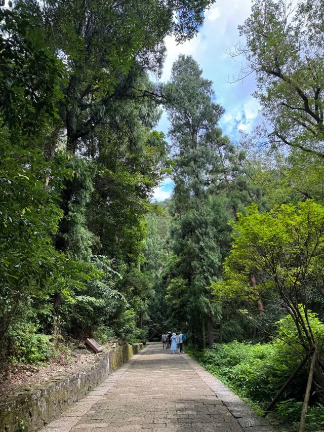 徒步三山五岳：浙江雁荡山！