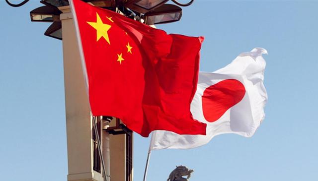 中日关系紧张，日本会不会偷袭中国？石破茂举例回应，态度很悲观