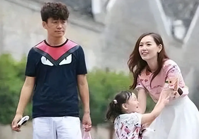 被马蓉横刀夺爱9年后，宋喆前妻杨慧，已成为他们高攀不起的人