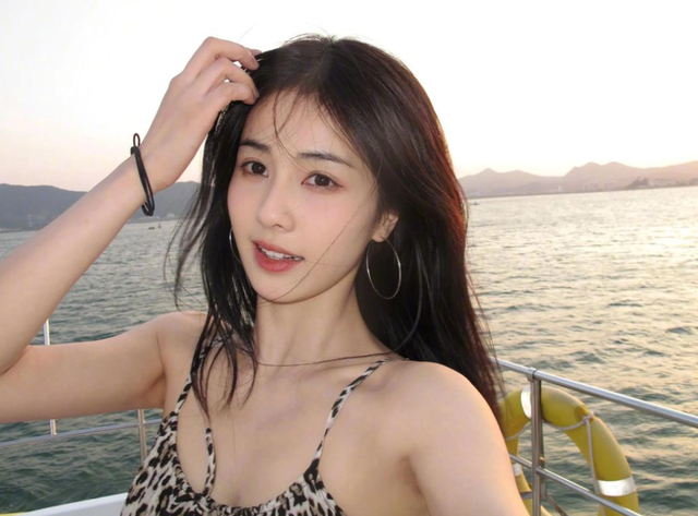 不要成为下一个朱媛媛！33岁迪丽热巴病情加重，知情人透内情