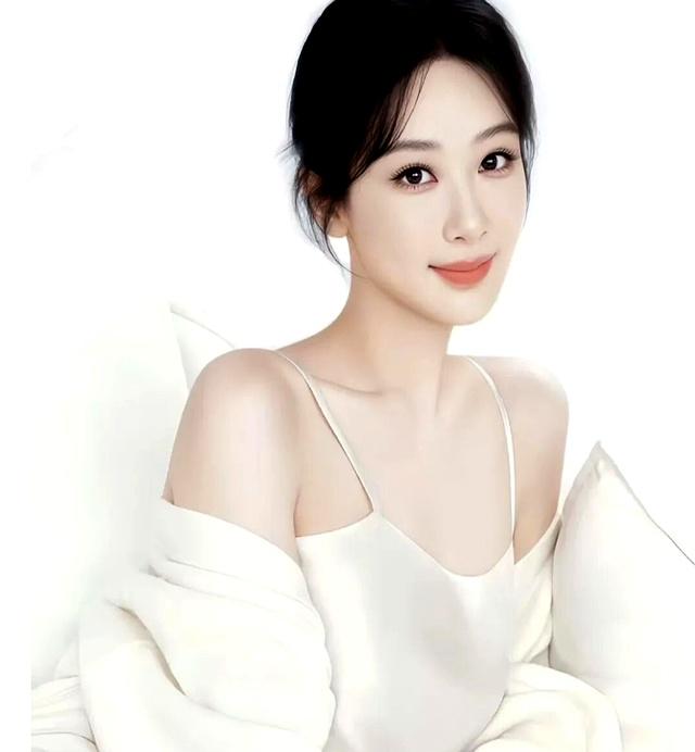 别夸杨紫“旺夫”了！她真正的杀手锏，是“收服”男人帮