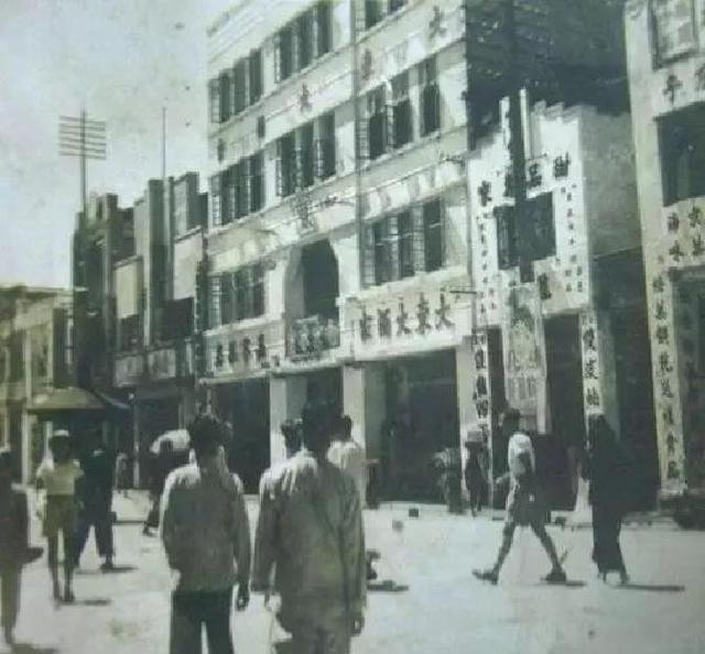 1958年韦国清建议广西省会迁柳州，毛主席皱眉：那首都定在兰州？