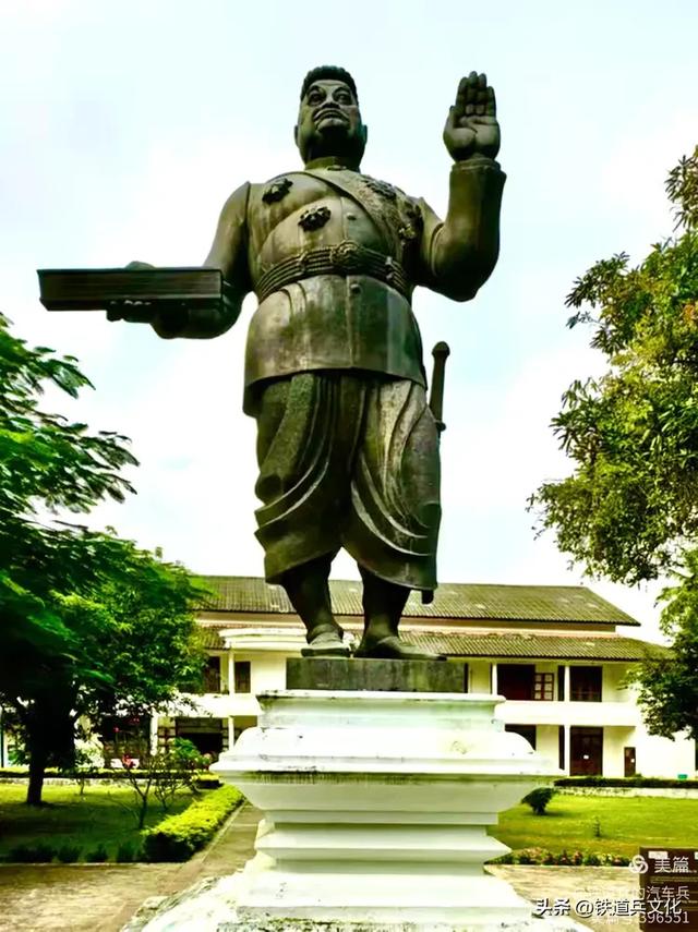 吕林||老挝纪行之三:琅勃拉邦