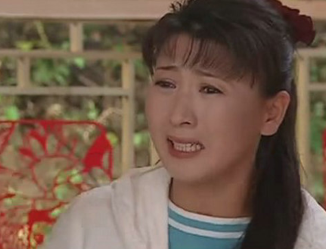 闫学晶这次恐怕真要哭了，被资本“抛弃	”	，或将面临巨额赔款