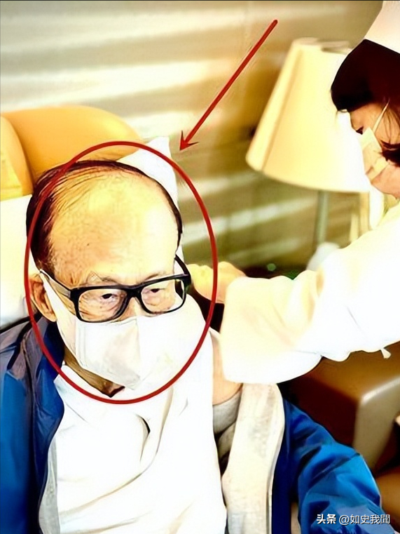 2909亿身家有何用？97岁的李嘉诚无力回天，两个60岁儿子已成心病