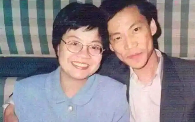 俞渝也没想到，刚离婚2年，李国庆就娶了他40年前的“白月光”
